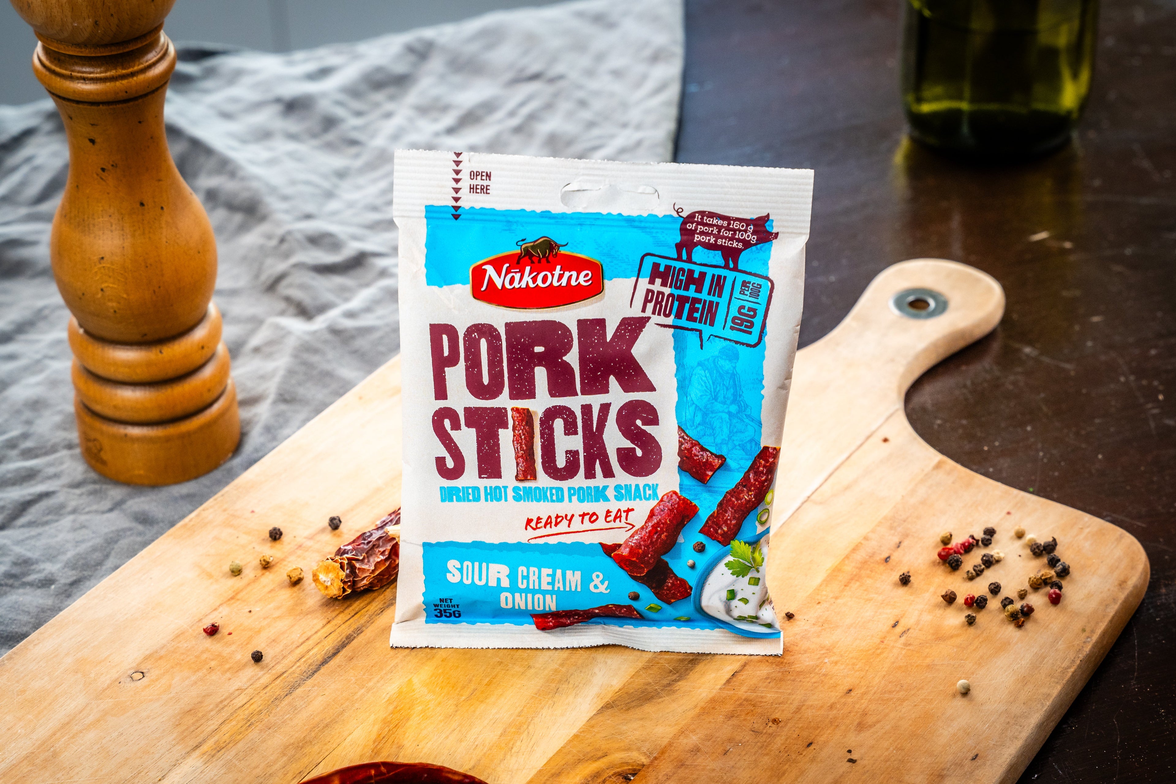 NAKOTNE PORK STICKS SOUR CREAM & ONION — pack front